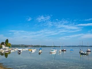 Ein kleiner Hafen am Bodensee