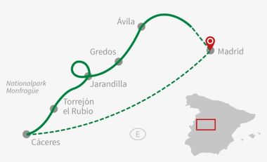 Karte mit Radroute von Cáceres über Torrejón el Rubio, Jarandilla, Gredos, Ávila nach Madrid. Grüne durchgezogene und gestrichelte Linien.
