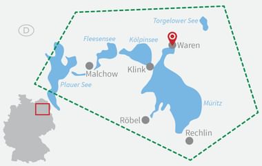Regionalkarte der Müritz-Seenplatte mit den Orten Waren, Malchow, Klink, Röbel und Rechlin. Grüne gestrichelte Linie umrahmt das Gebiet.