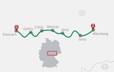 Karte mit Radroute durch deutsche Städte: Eisenach (Start), Gotha, Erfurt, Weimar, Jena, Gera bis Altenburg (Ziel). Grüne Linie zeigt Verlauf.